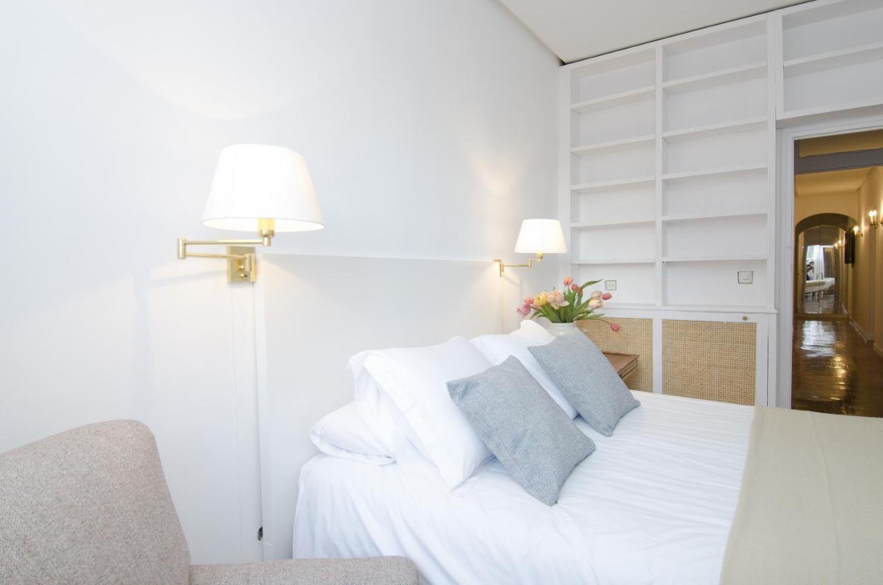 Apartamento Paseo Del Prado II En Мадрид Экстерьер фото